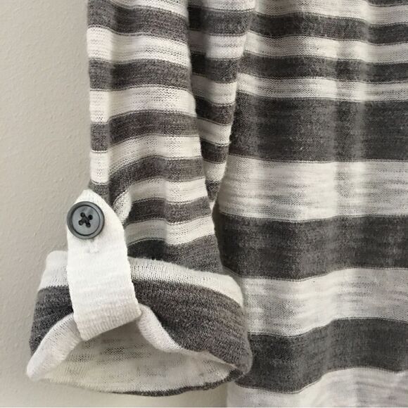 EXPRESS Stripe Knit Blue, White, Gray Top | Size Medium - Picture 4 of 6